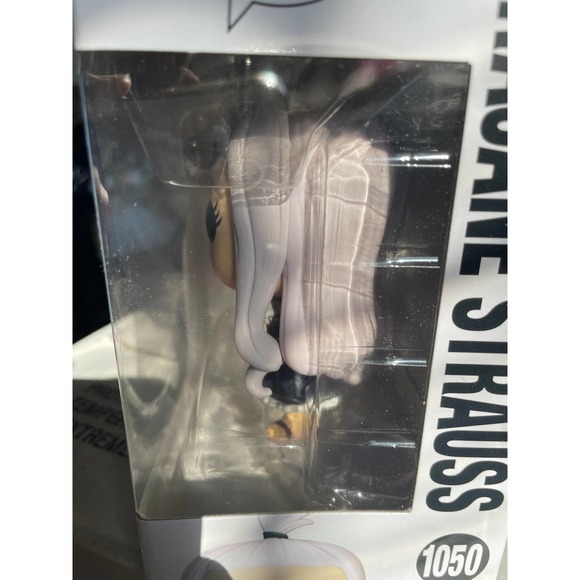 Funko Pop! Fairytail - Mirajane Strauss (#1050) - Picture 5 of 13